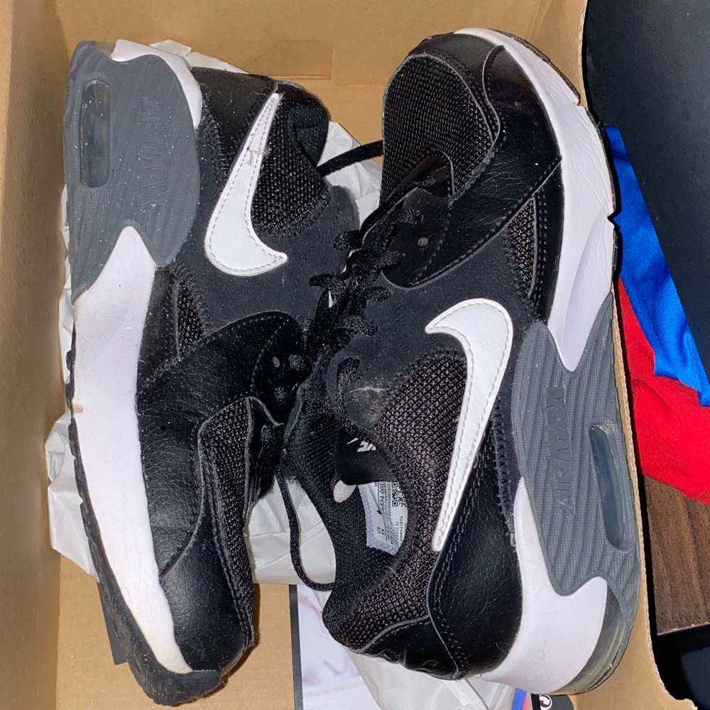 Nike Kids Black, Grey, & White Air Max 2090 EOI (GS) Sneakers